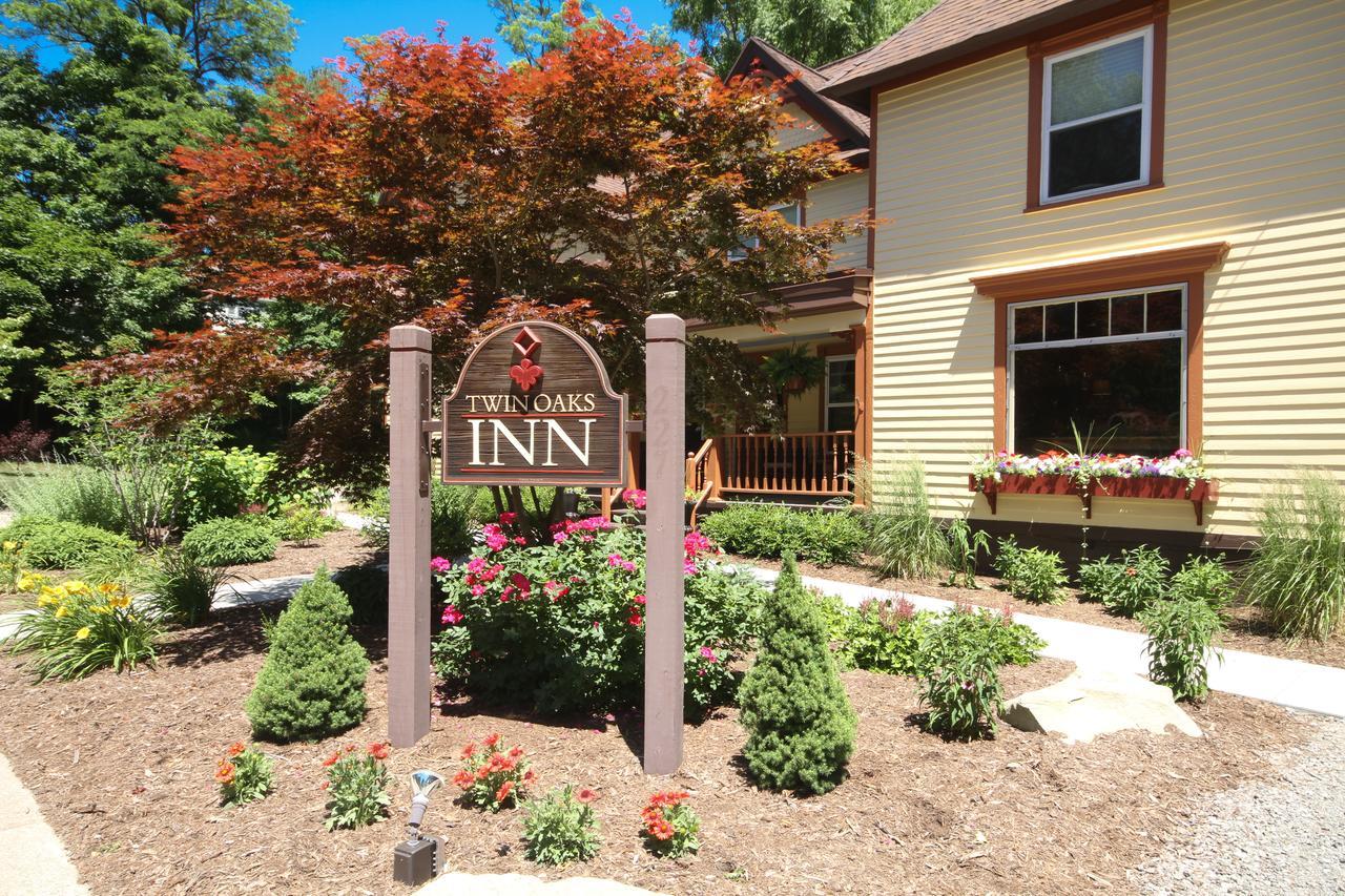 Twin Oaks Inn Saugatuck Ngoại thất bức ảnh